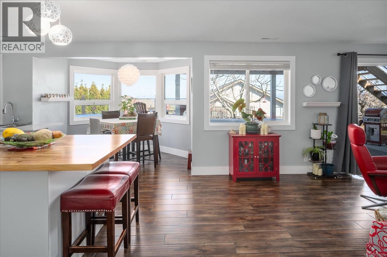 6160 Dover Rd, Nanaimo