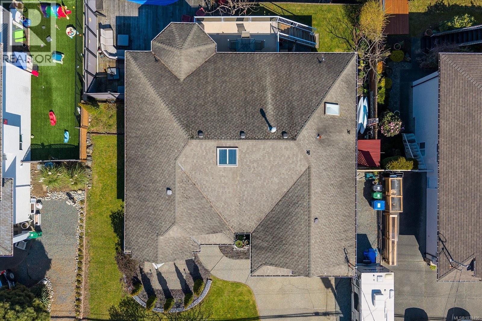 6160 Dover Rd, Nanaimo