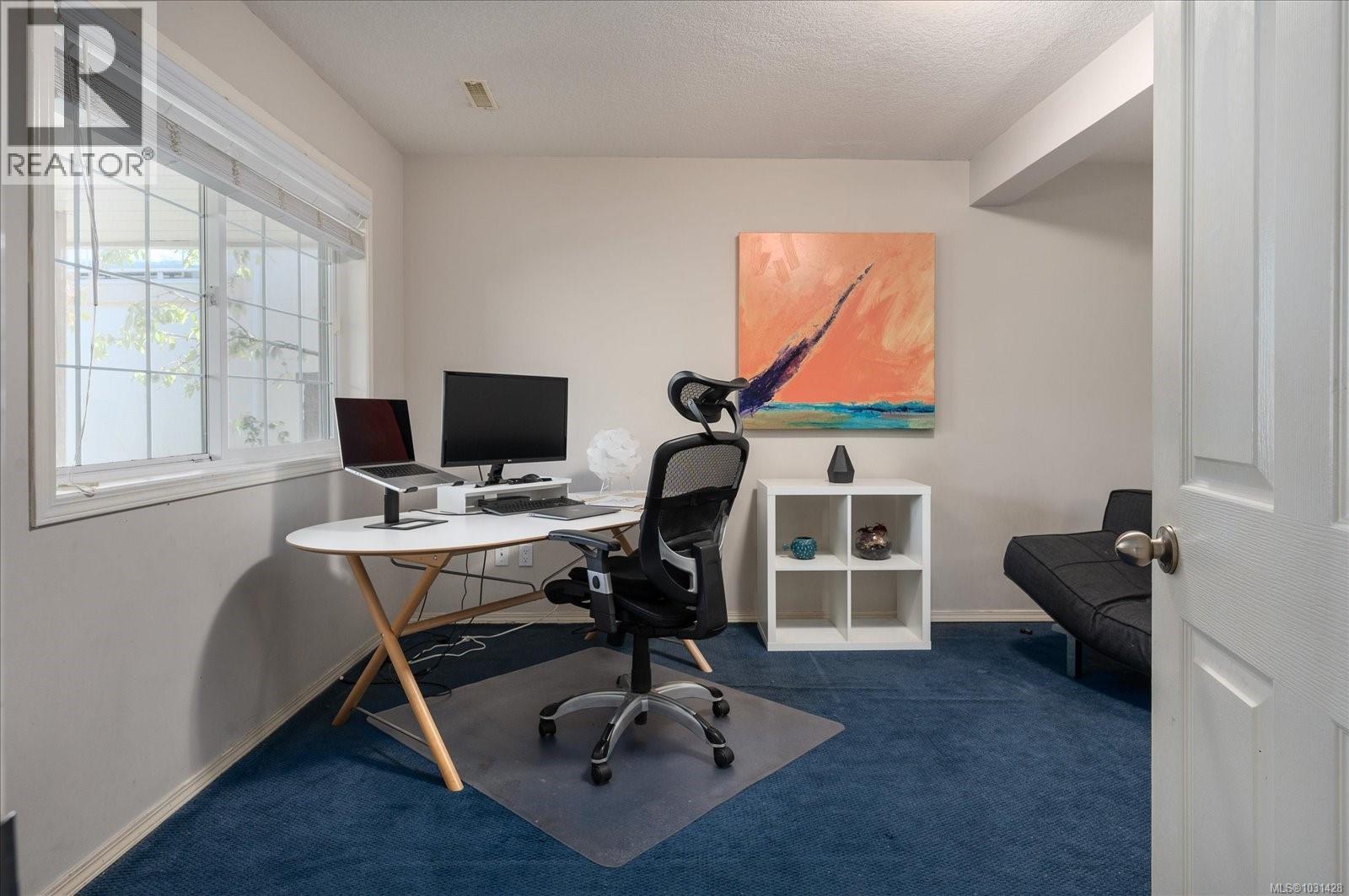 6427 Nidri Pl, Nanaimo