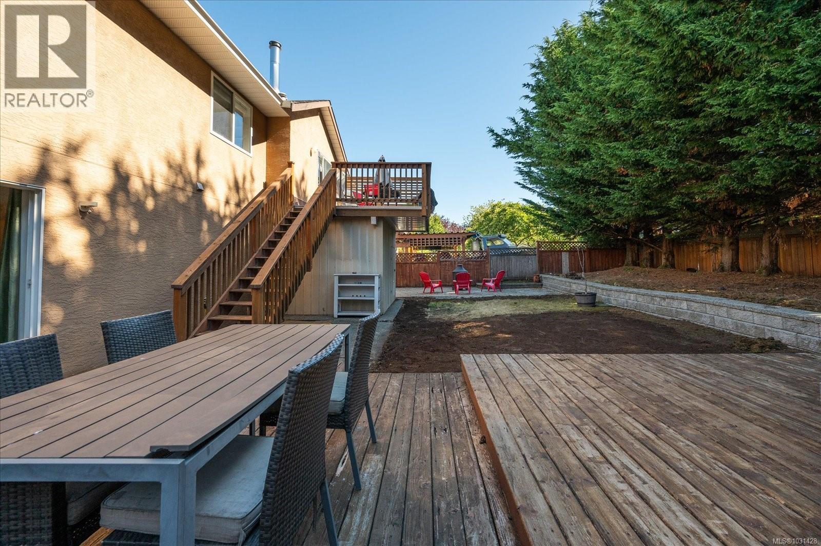 6427 Nidri Pl, Nanaimo