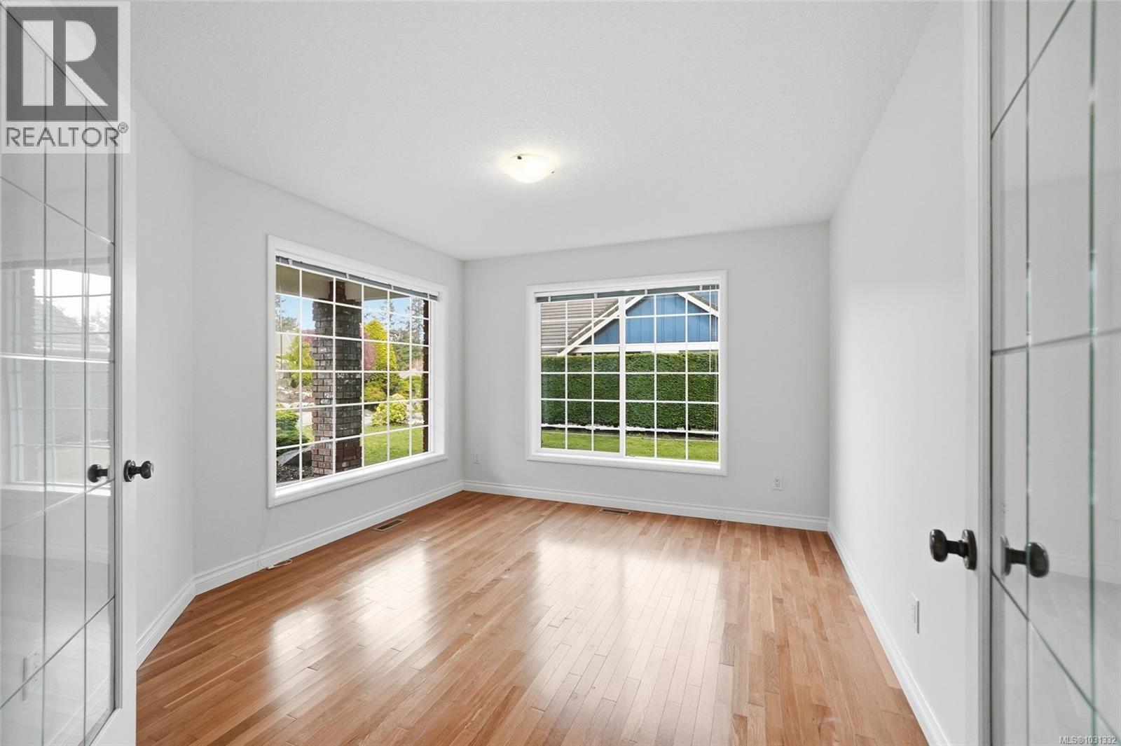 2470 ANDOVER RD - 12