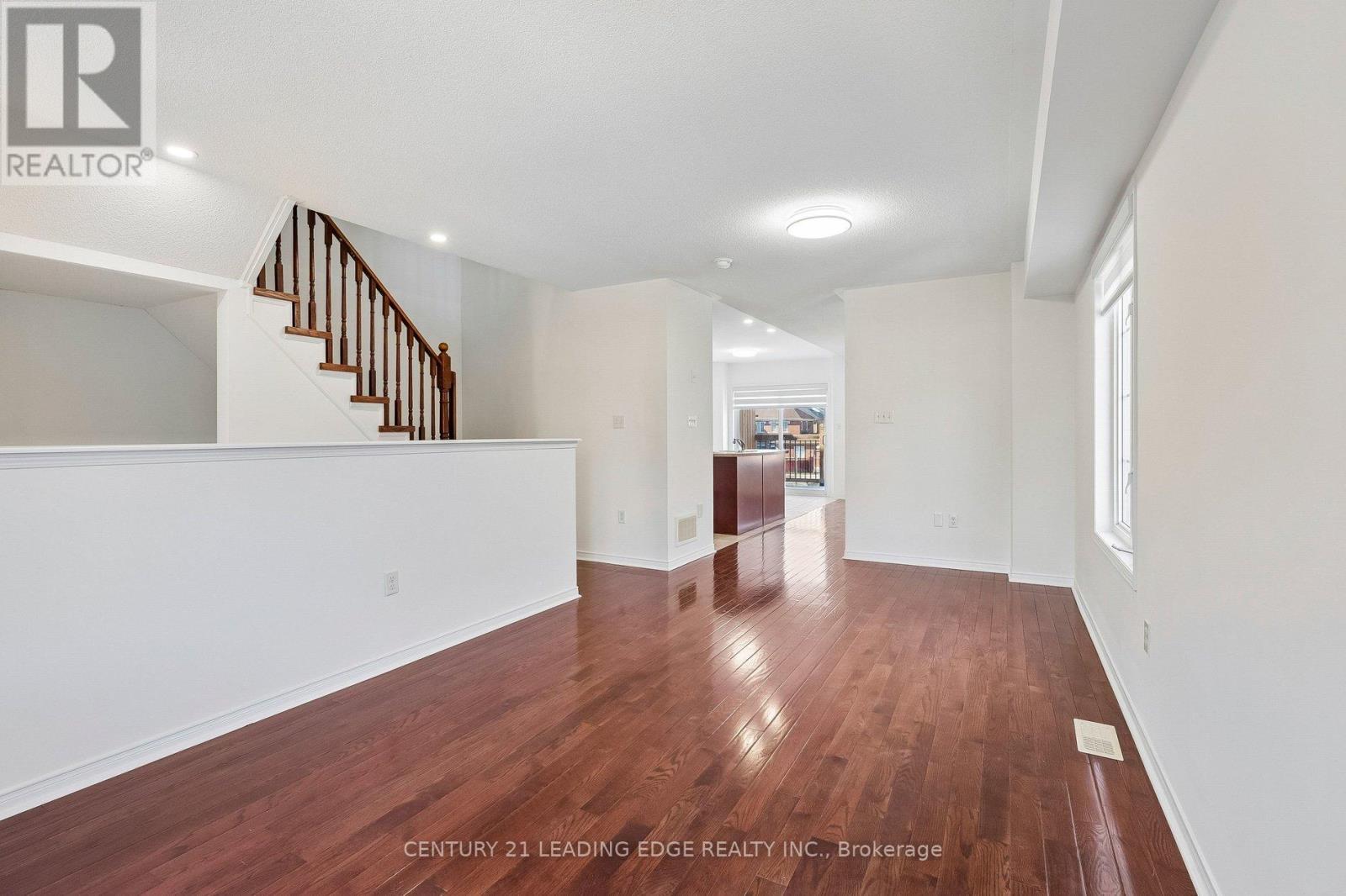 8 PINECLIFF AVENUE - 10