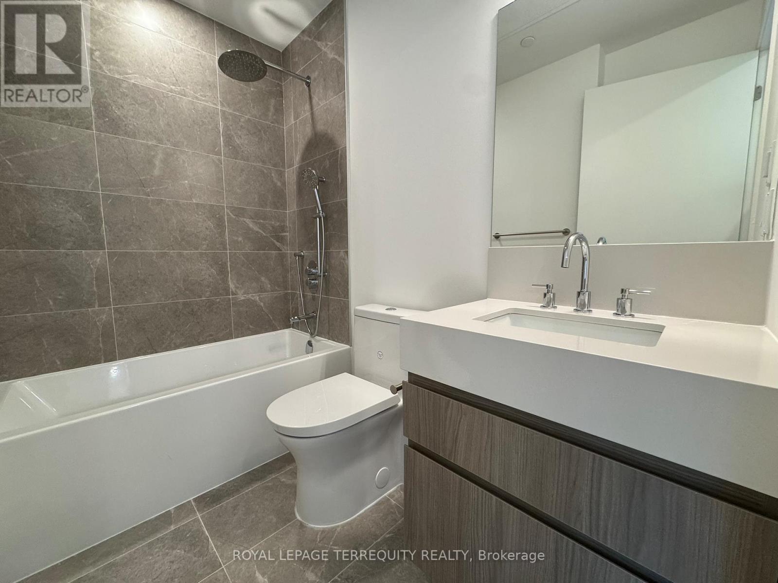 #103 200 KEEWATIN AVENUE - 14