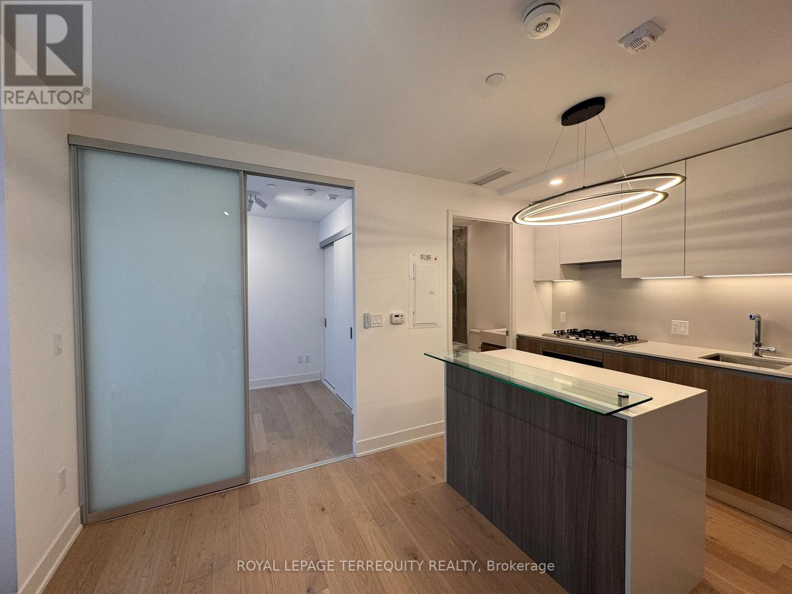 #103 200 KEEWATIN AVENUE - 7