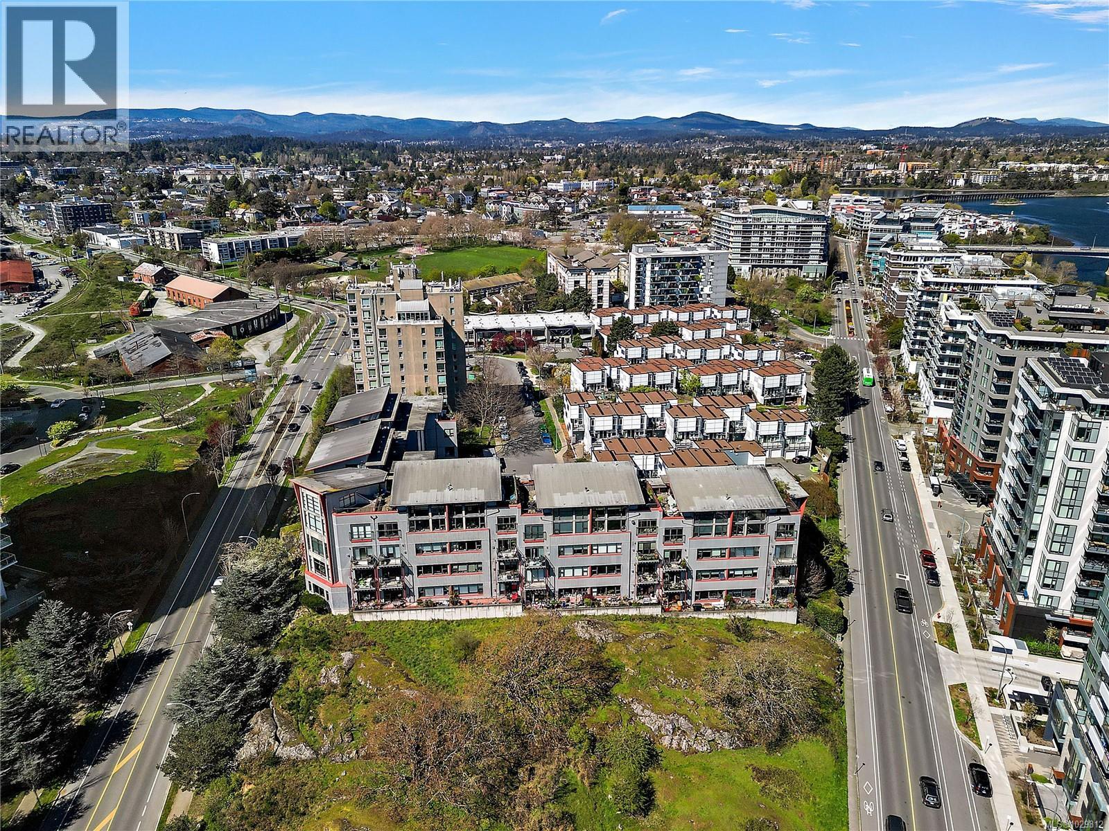 108 455 Sitkum Rd, Victoria