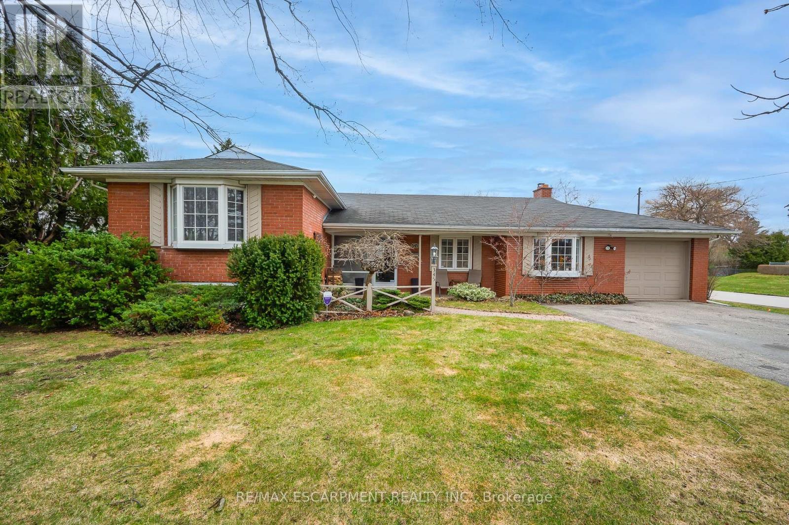 345 SANDLEWOOD ROAD - 1