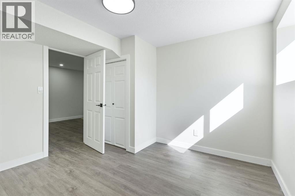 Single Family House Bungalow for Sale in   Street SE Acadia Calgary 