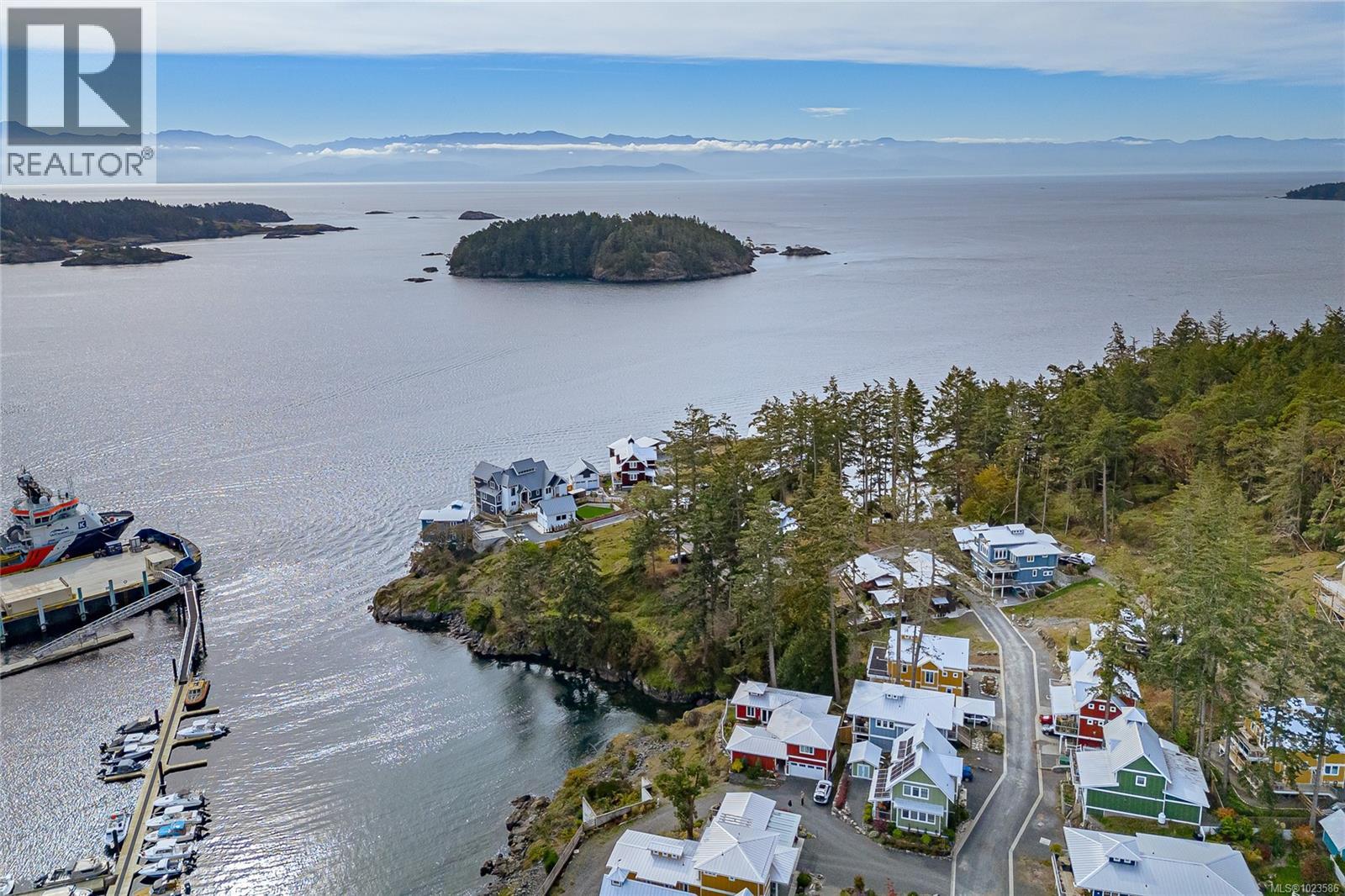  800 Sunset Point, Sooke