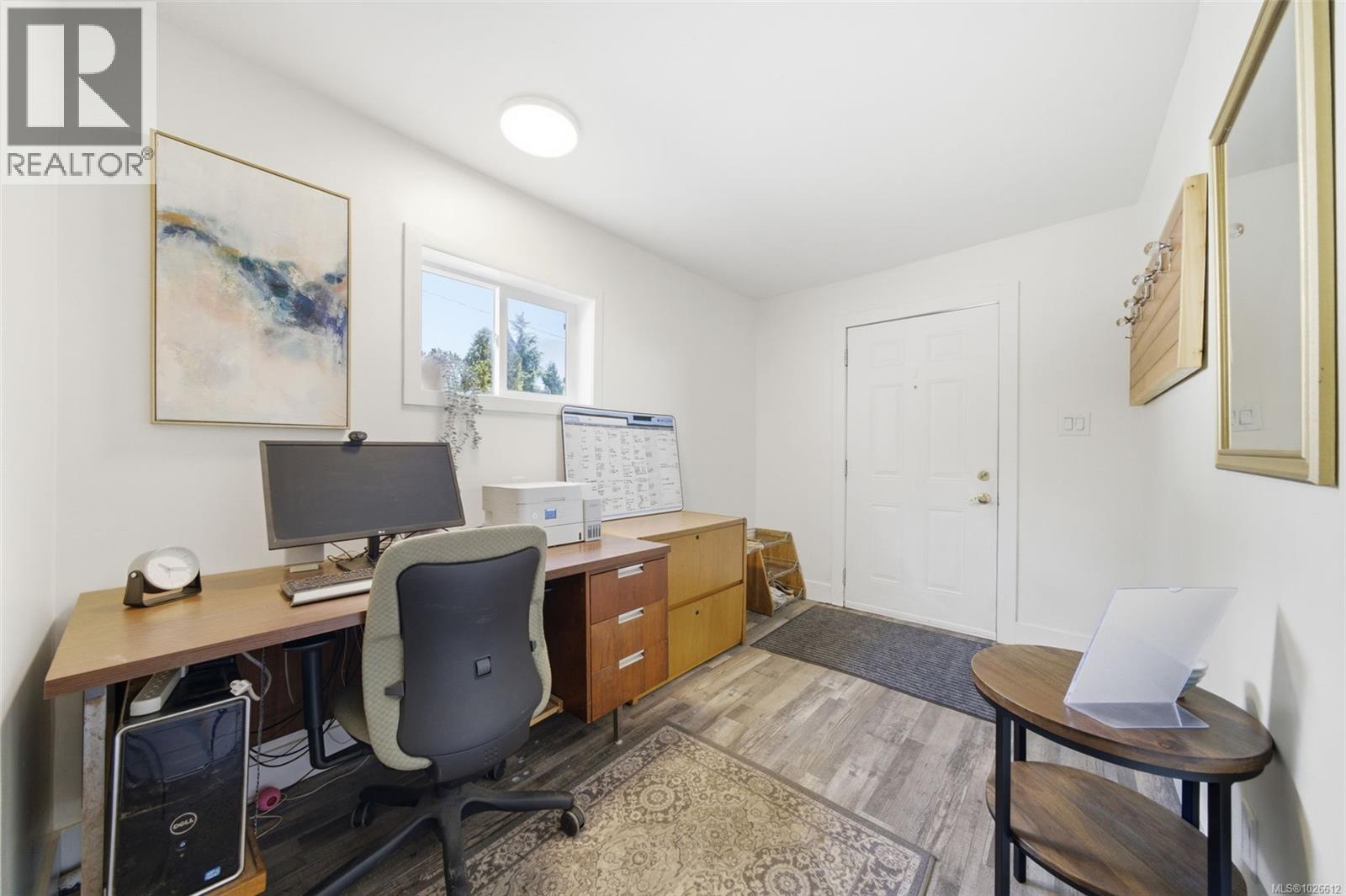 550 Phelps Ave - 20