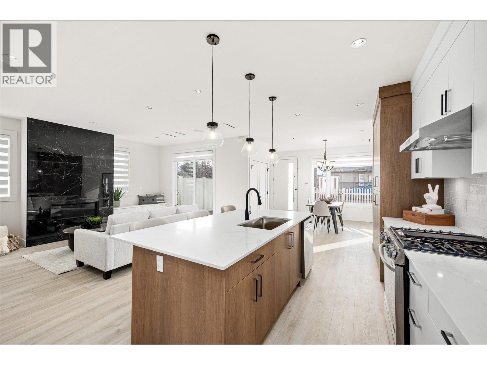 1 840 Grenfell Avenue, Kelowna