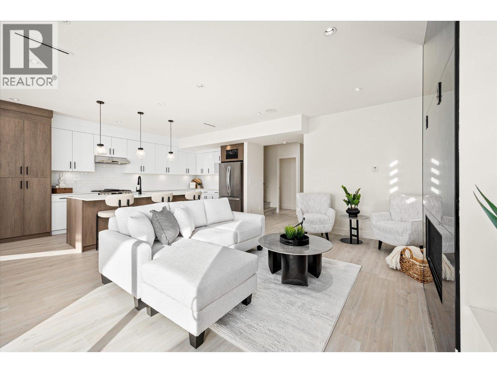 1 840 Grenfell Avenue, Kelowna