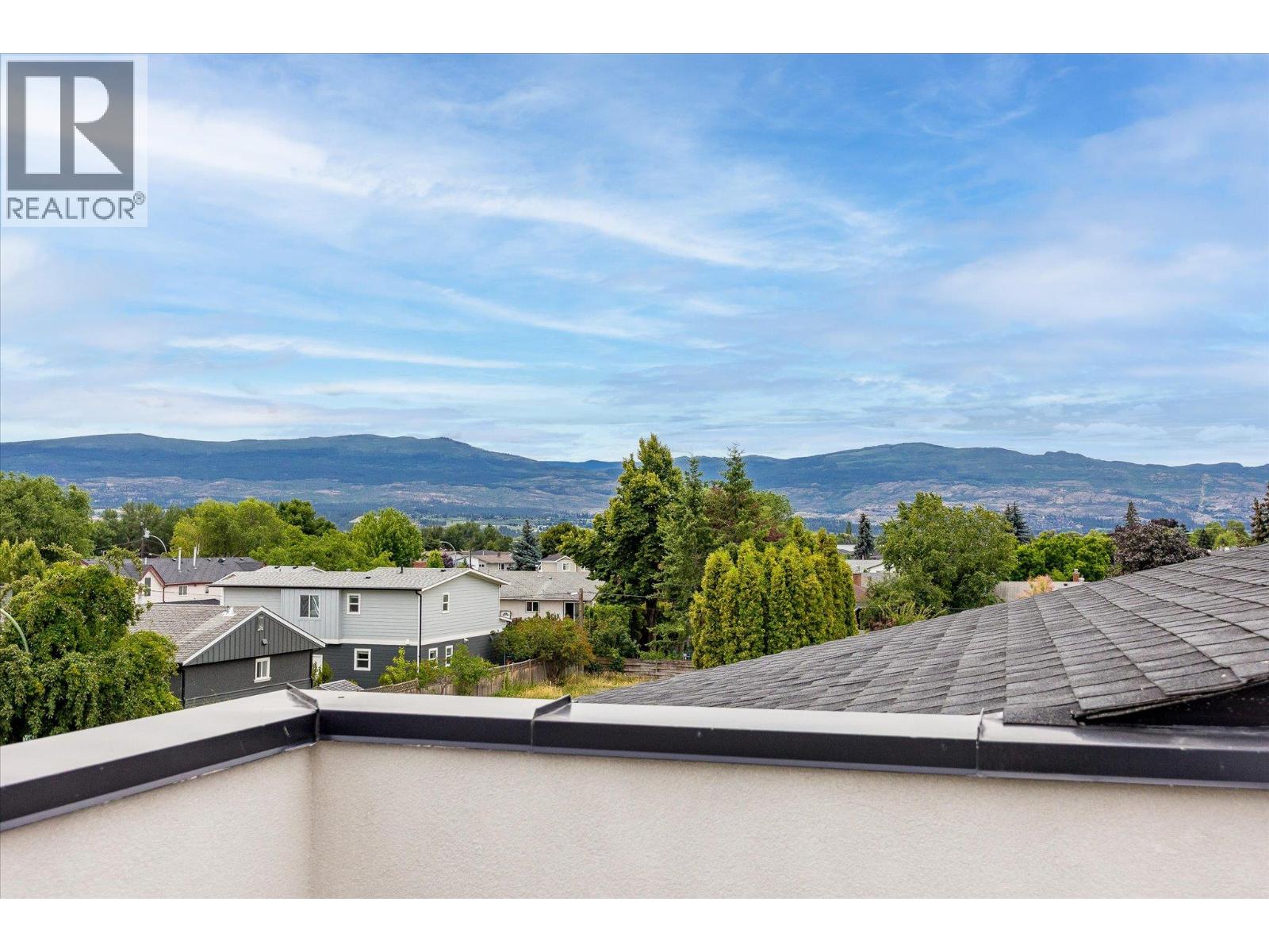 1 840 Grenfell Avenue, Kelowna