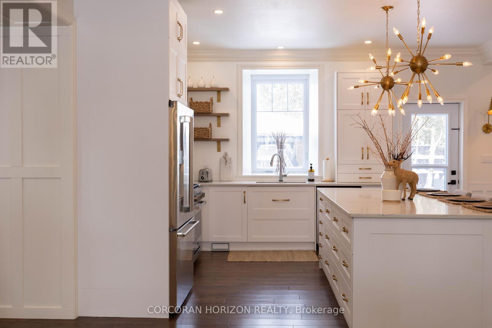 320 WHITMORE DRIVE — photo 13