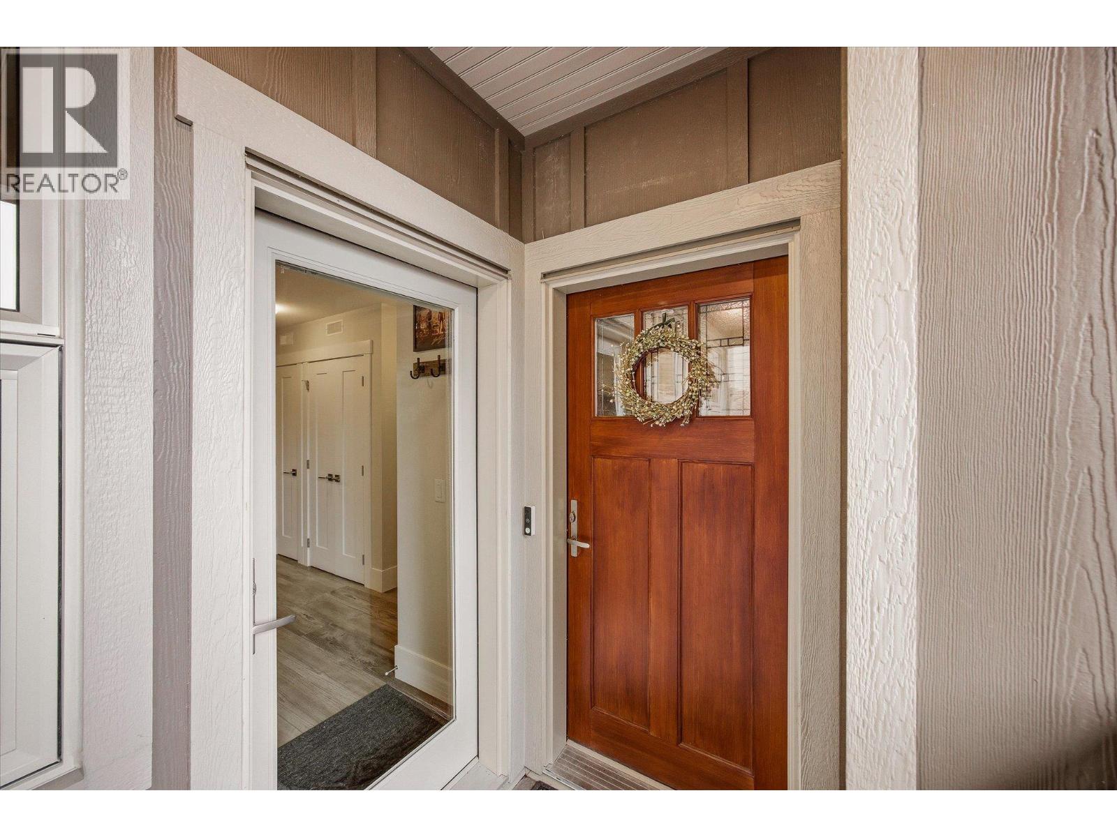 #210 4000 REDSTONE Crescent Unit# 210 - 51