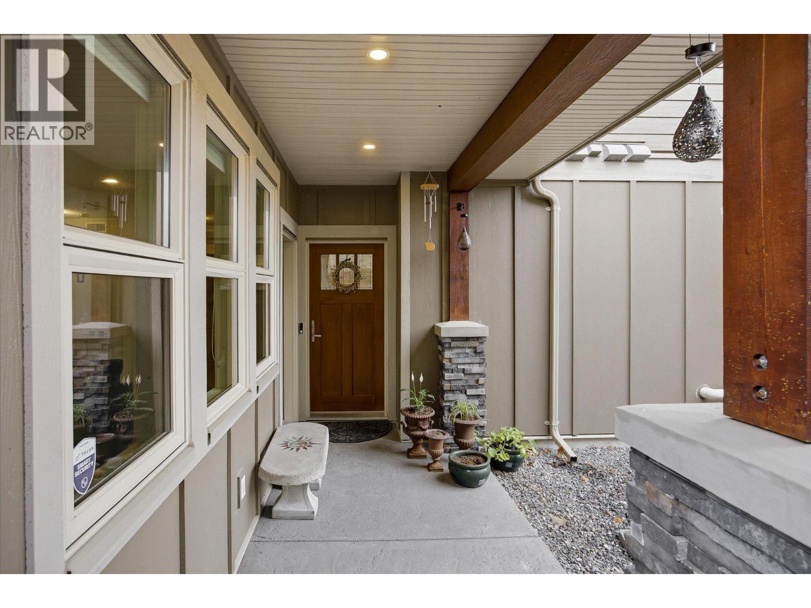 #210 4000 REDSTONE Crescent Unit# 210 - 52