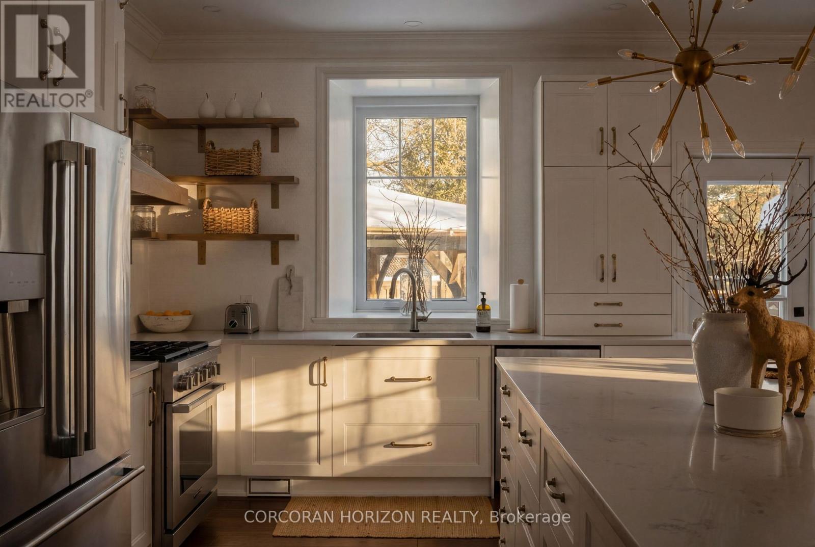 320 WHITMORE DRIVE — photo 15