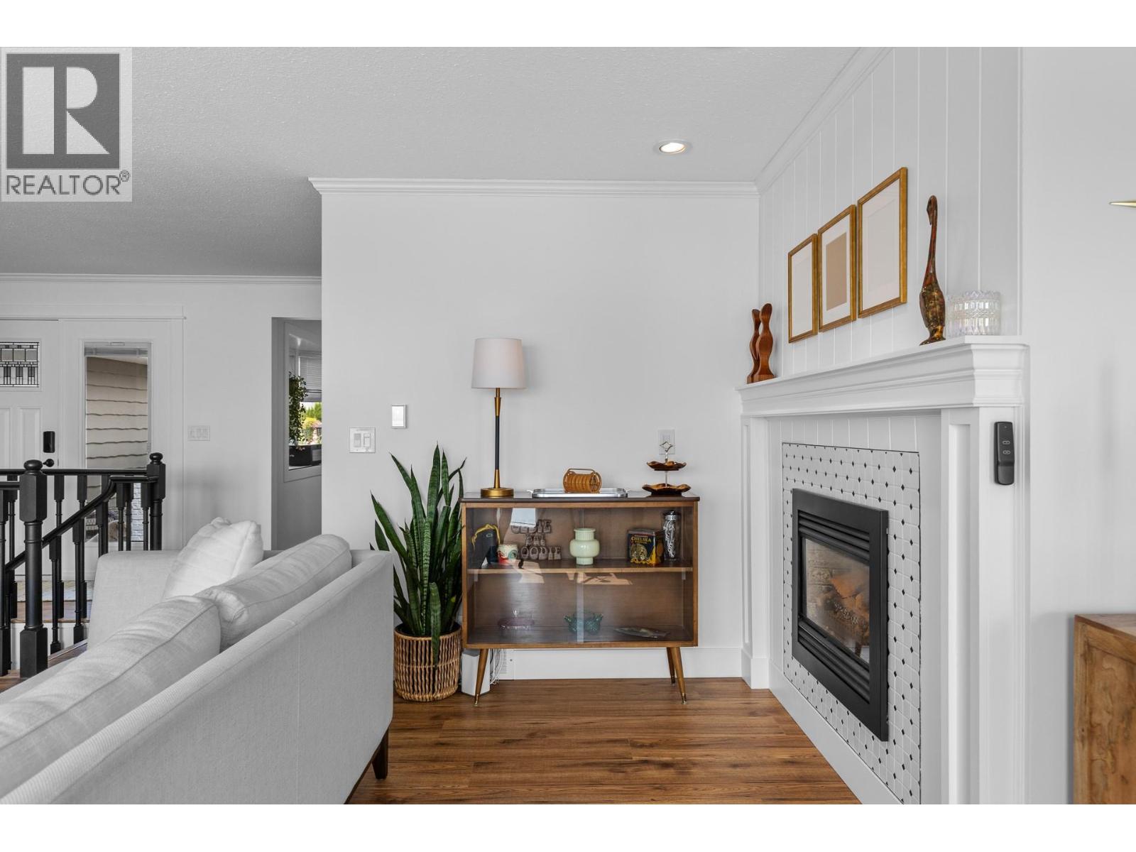 4215 6th Avenue, Peachland