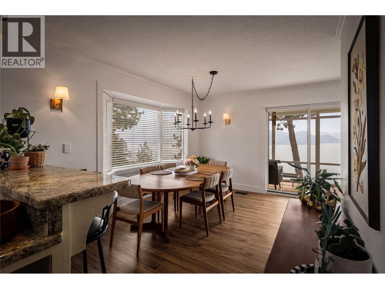 4215 6th Avenue, Peachland