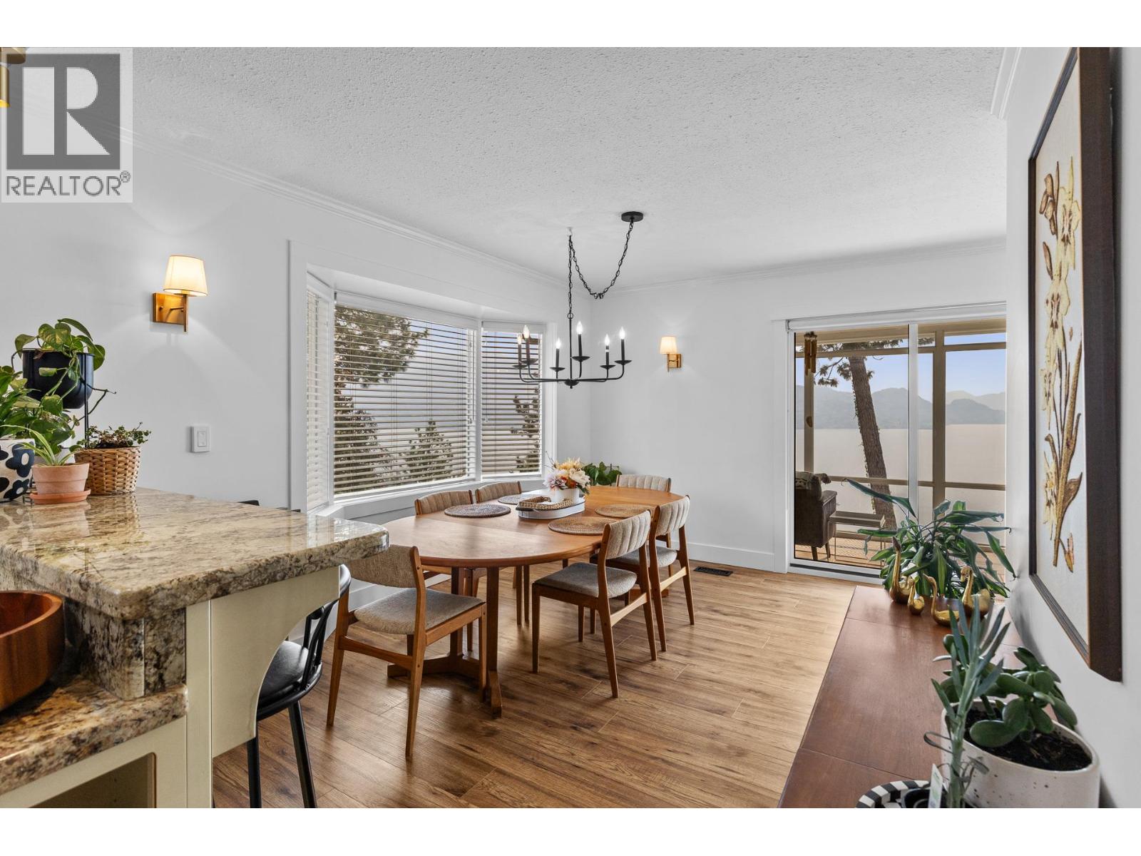 4215 6th Avenue, Peachland