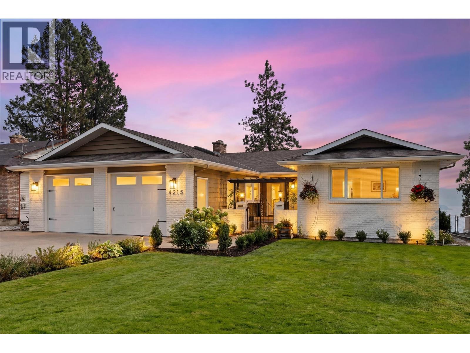 4215 6th Avenue, Peachland