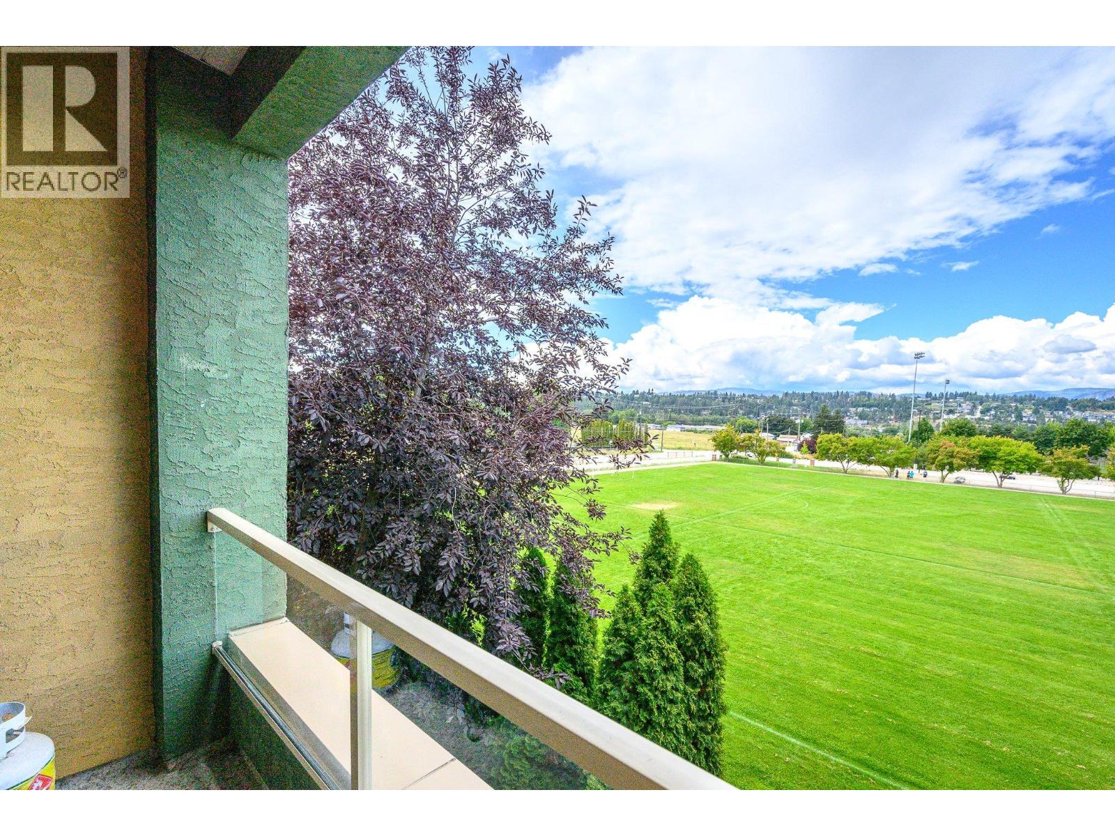 3550 Woodsdale Road Unit# 209, Lake Country