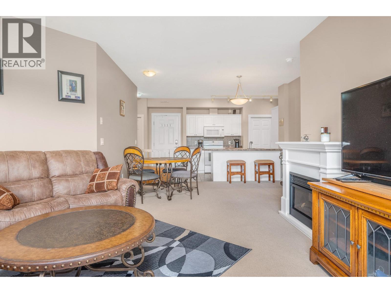3550 Woodsdale Road Unit# 209, Lake Country