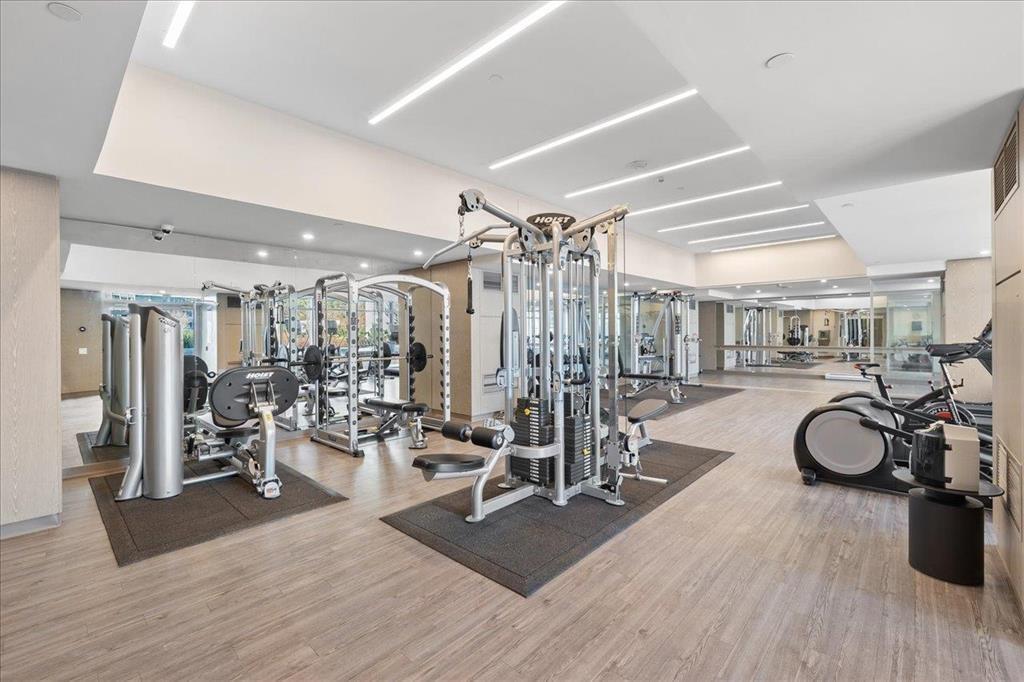 802 1441 JOHNSTON ROAD, White Rock