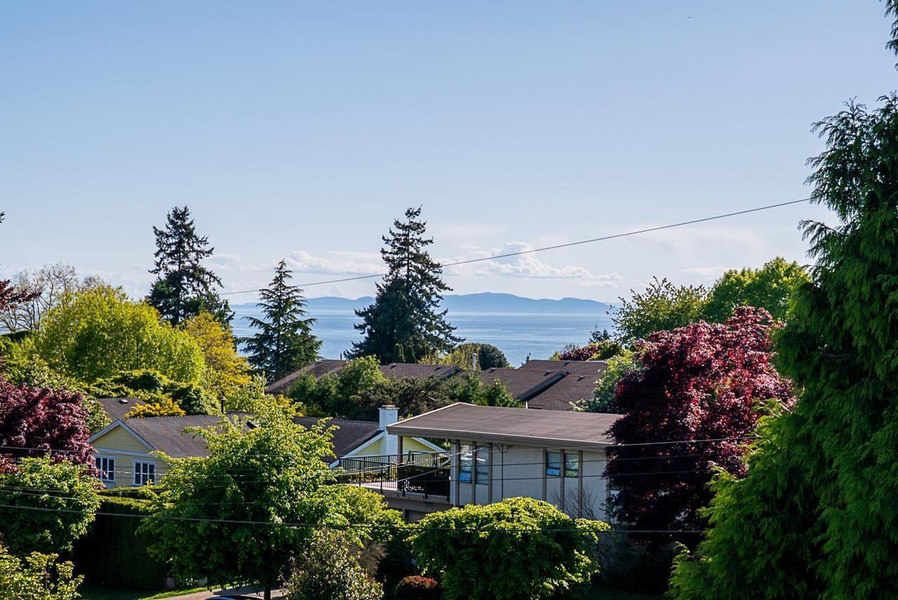 15911 CLIFF AVENUE, White Rock