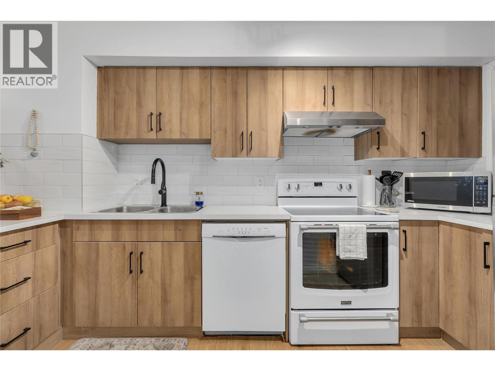 #6 500 Lester Road - 5