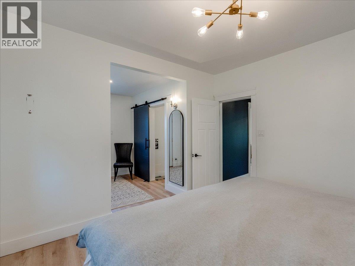 300 KOOTENAY Avenue, Trail