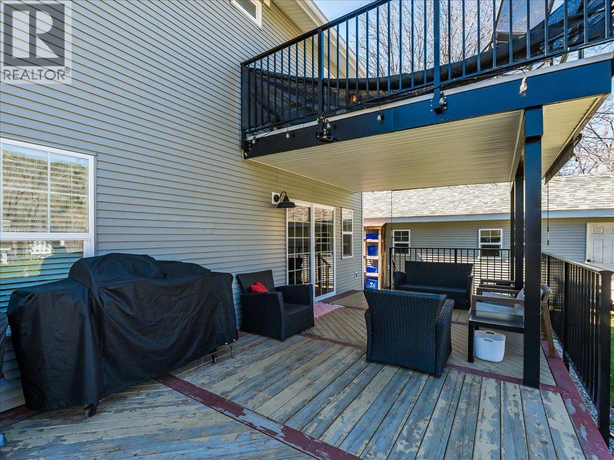 300 KOOTENAY Avenue, Trail