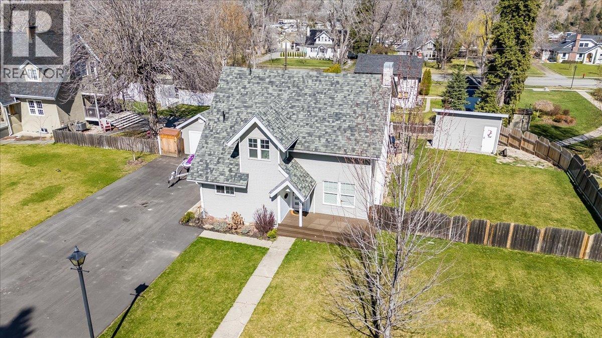 300 KOOTENAY Avenue, Trail