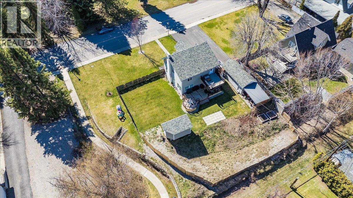 300 KOOTENAY Avenue, Trail