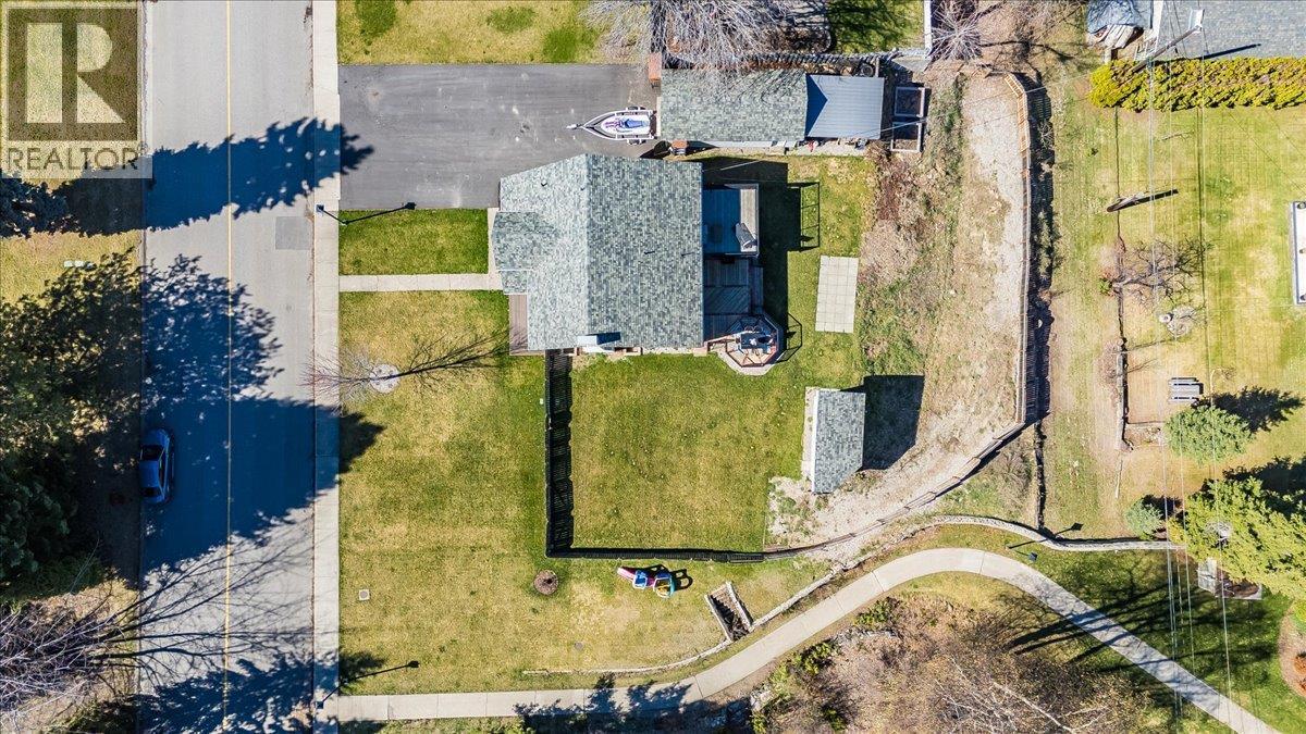 300 KOOTENAY Avenue, Trail