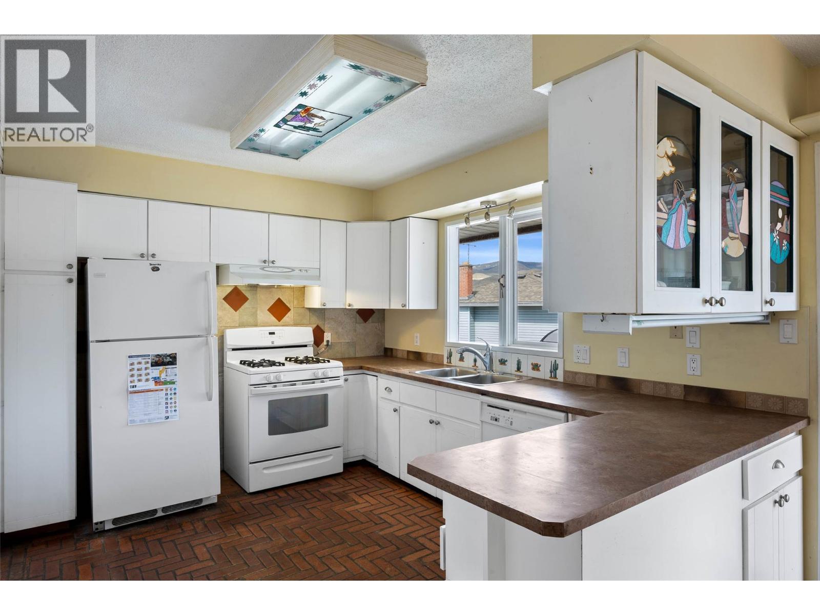 2248 TRANQUILLE ROAD - 12