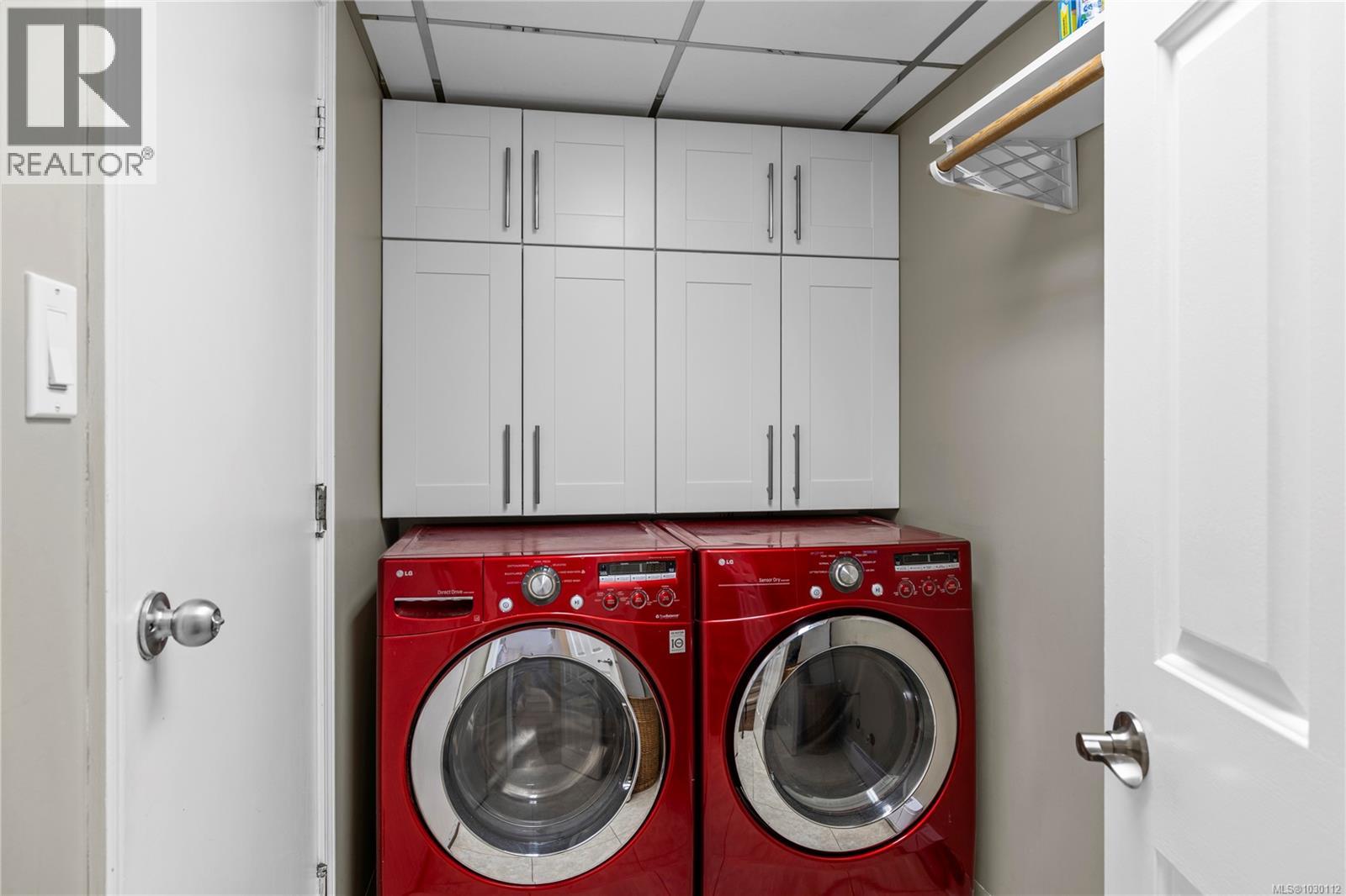 1170 Clubhouse Dr, Qualicum Beach