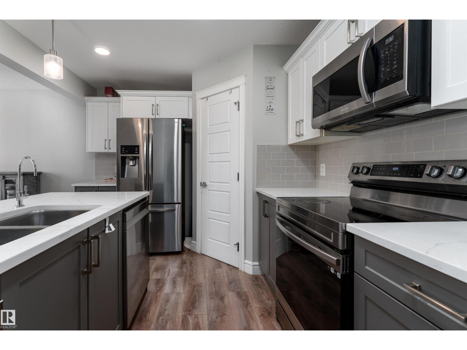 7647 KORULUK PL SW, Edmonton