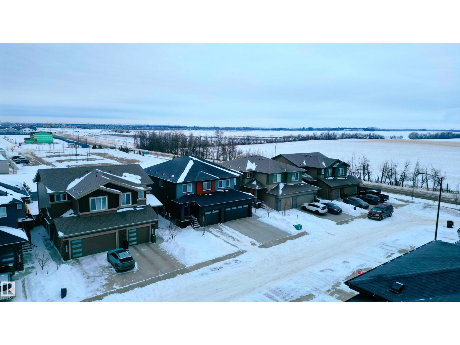 7647 KORULUK PL SW, Edmonton