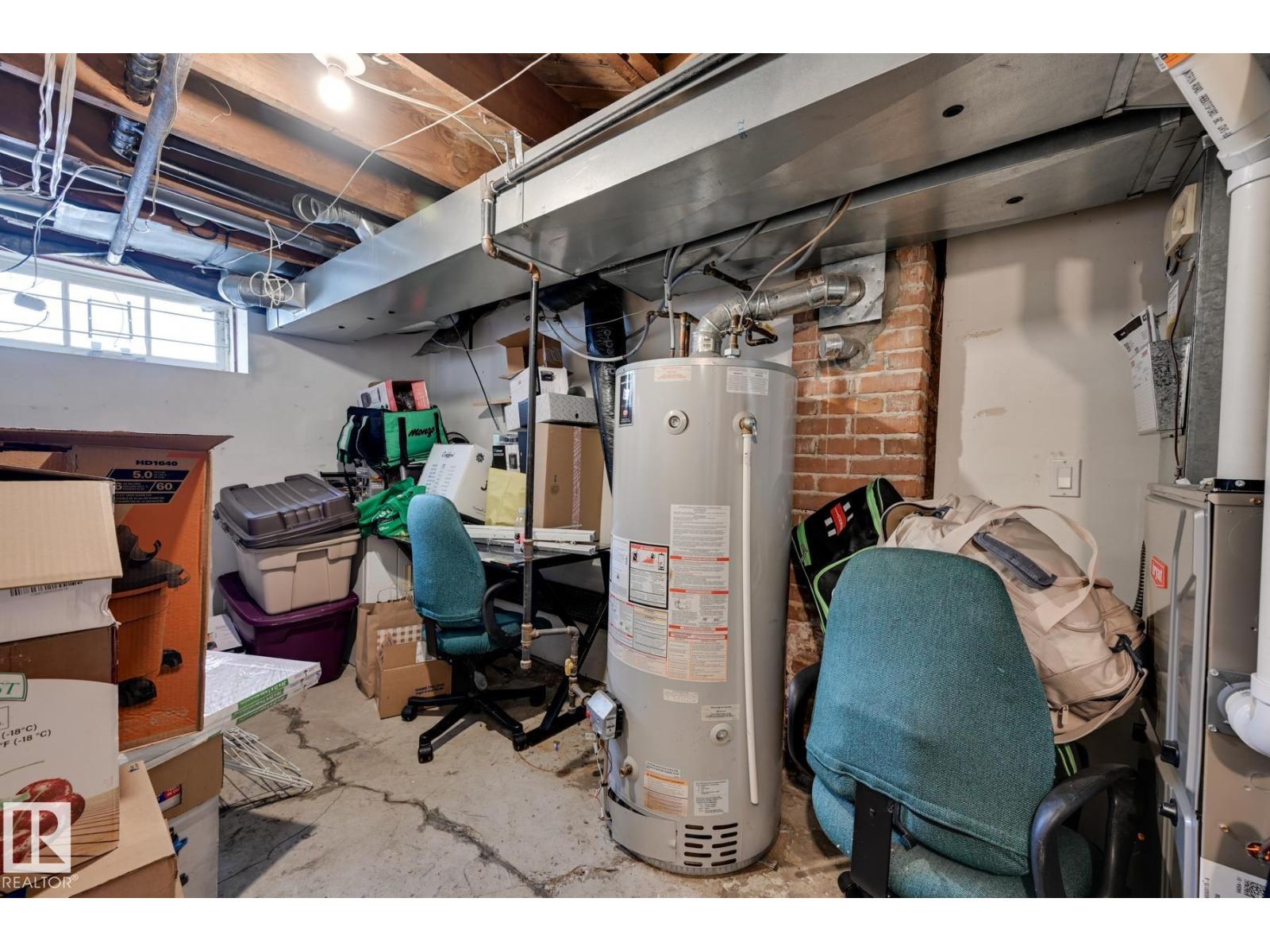 11114 80 AV NW NW - 23