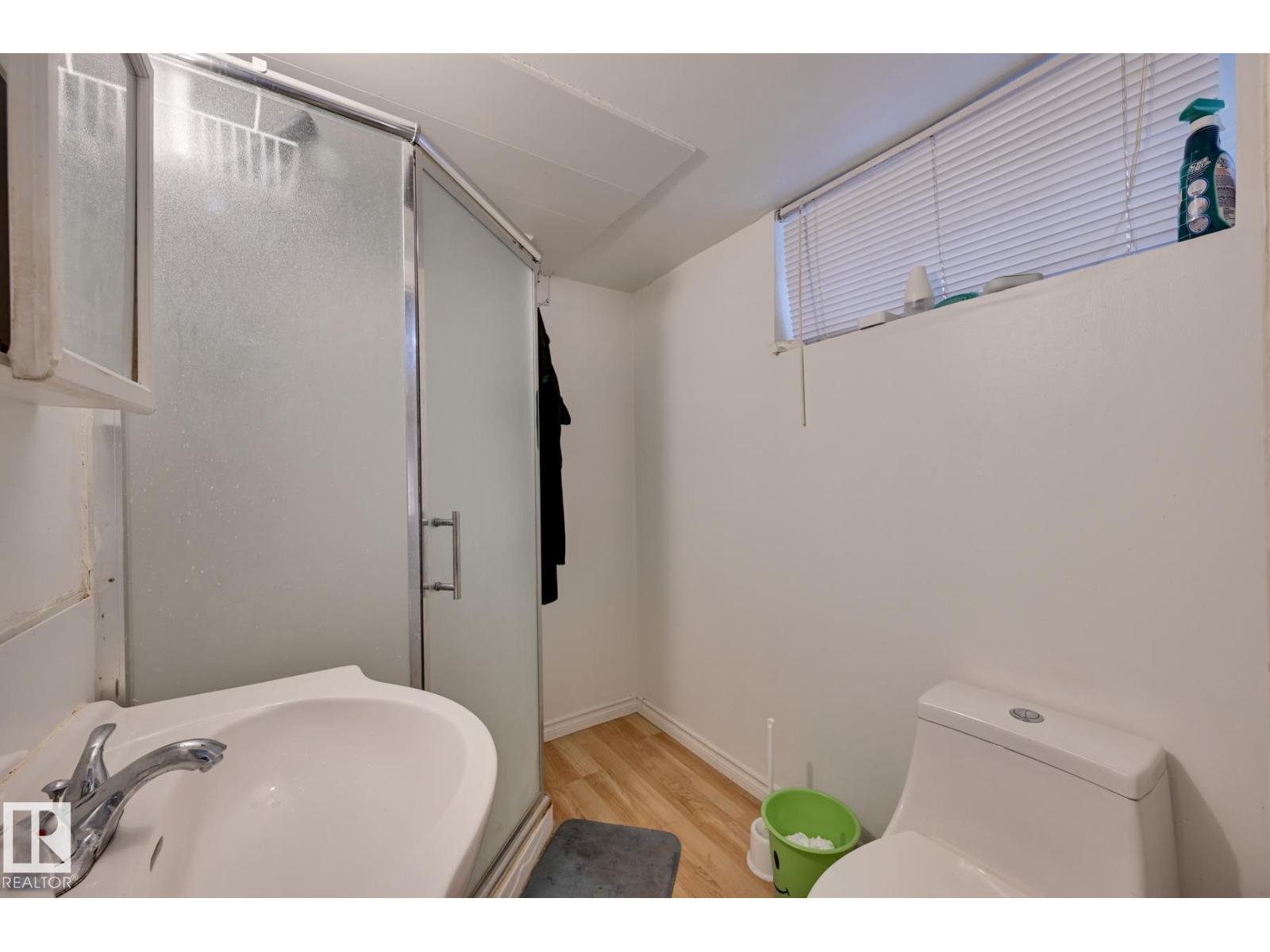 11114 80 AV NW NW - 25