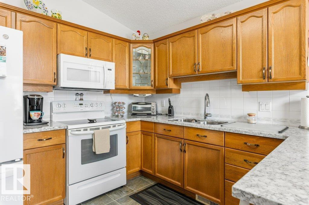 #8 95 GERVAIS RD, St. Albert