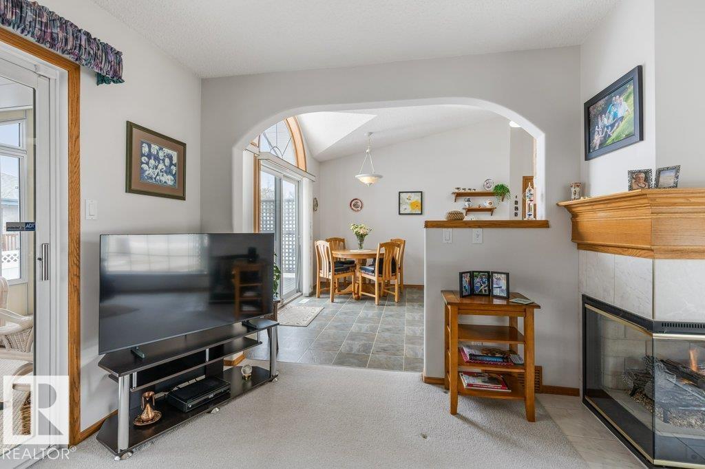 #8 95 GERVAIS RD, St. Albert