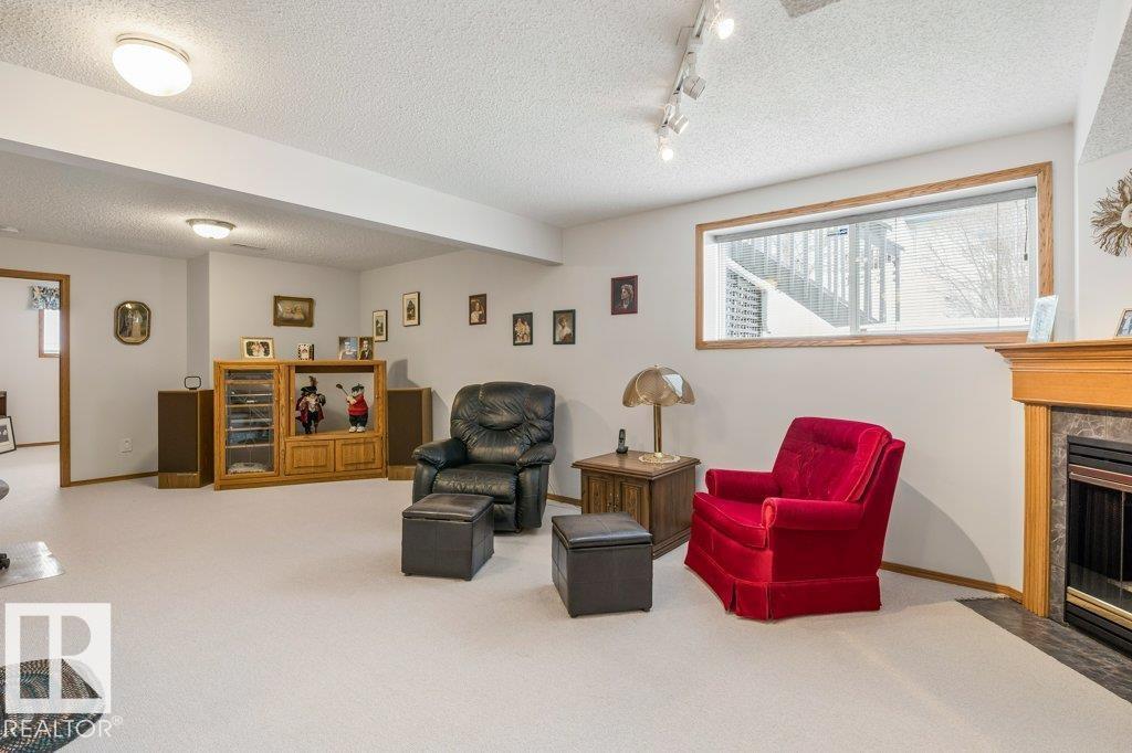 #8 95 GERVAIS RD, St. Albert