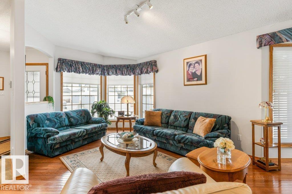 #8 95 GERVAIS RD, St. Albert