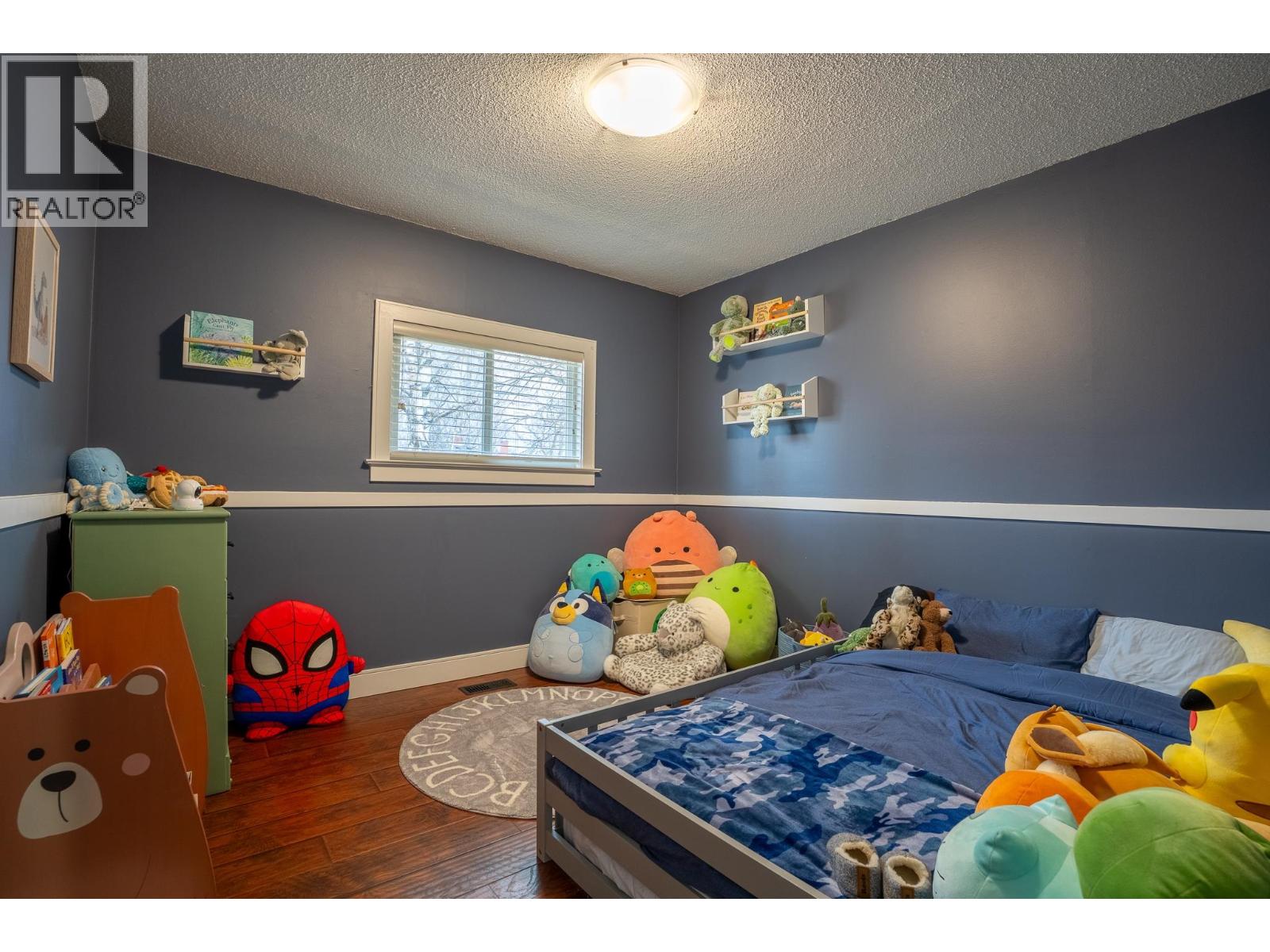 396 BURDEN STREET - 13