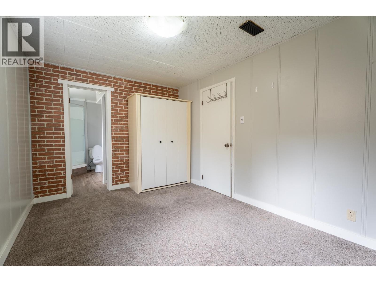 396 BURDEN STREET - 18