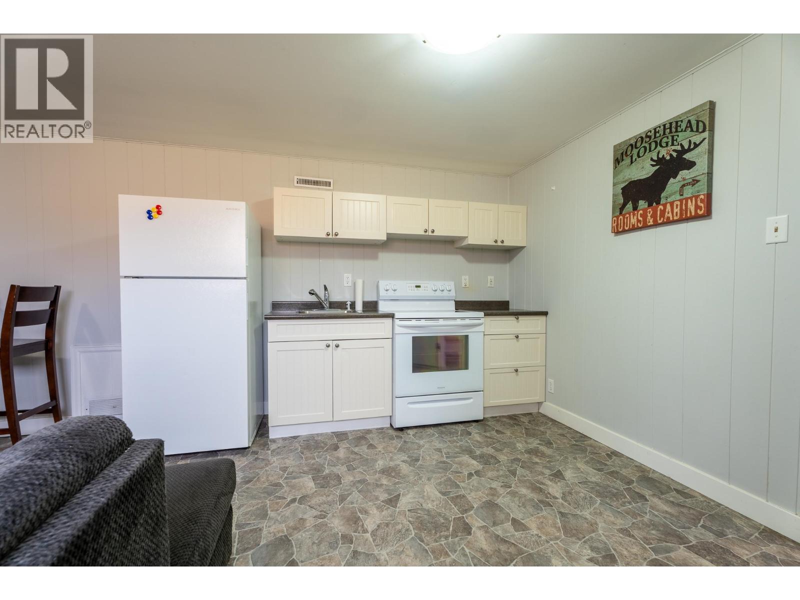 396 BURDEN STREET - 21