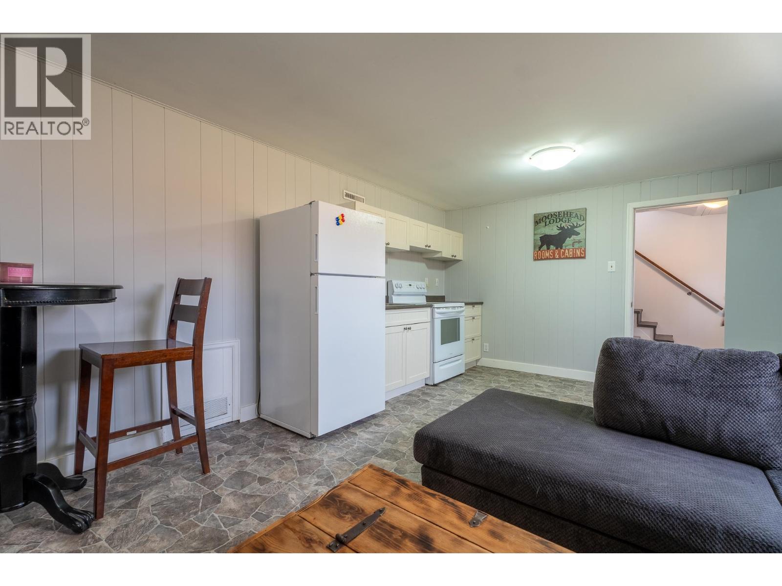 396 BURDEN STREET - 23