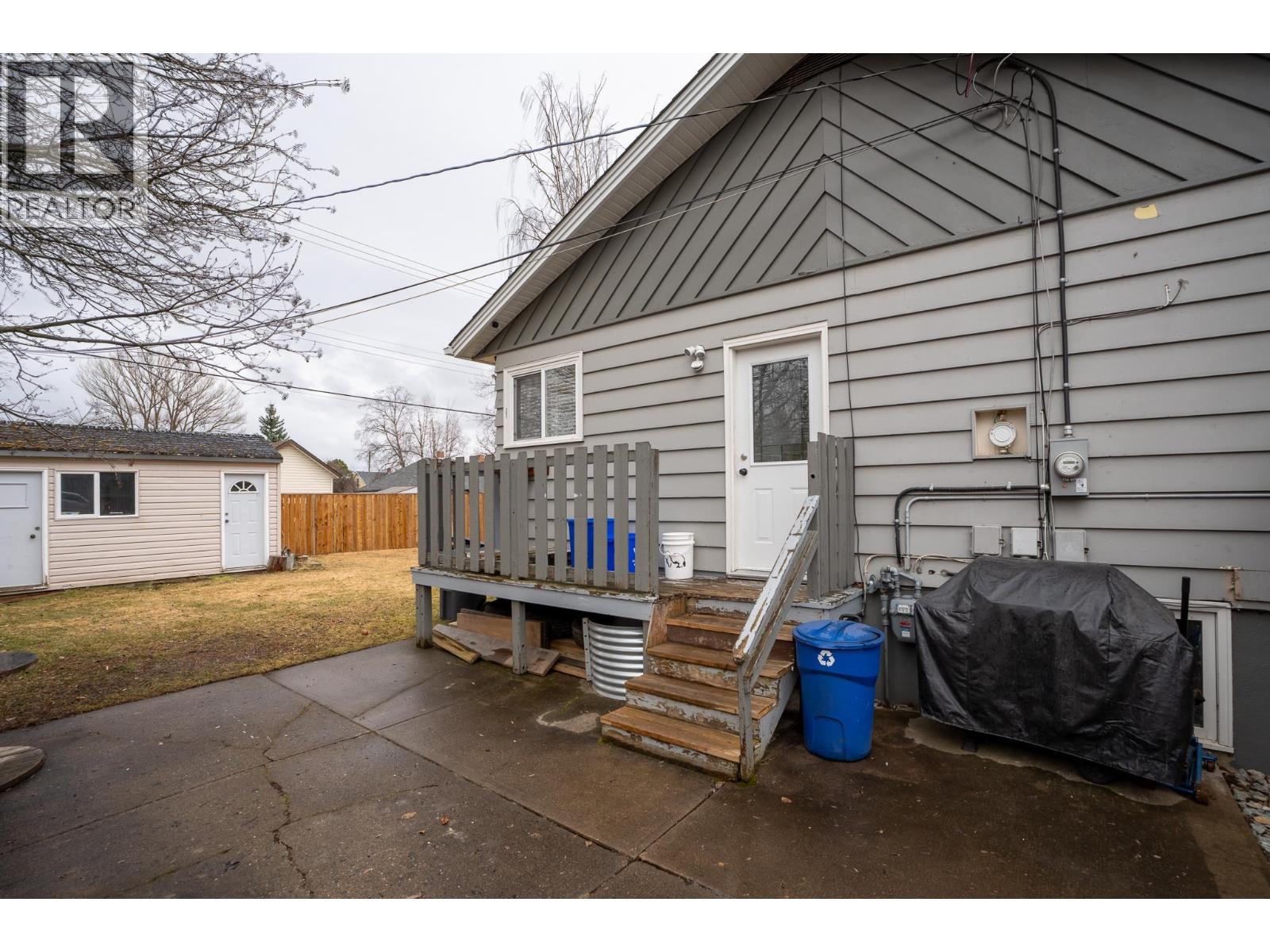 396 BURDEN STREET - 27