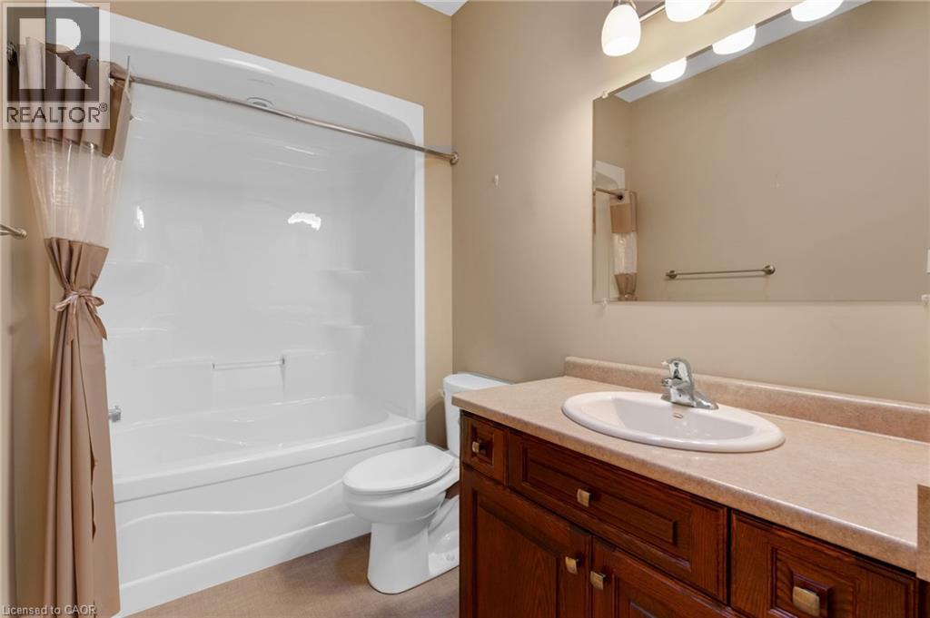 28 MAPLEWOOD Court, Dunnville, Ontario, N1A3G8 — Photo 9